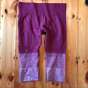 Lululemon Seamlessly Street Crops